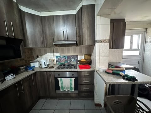 3 Bedroom Property for Sale in Hillcrest Heights Western Cape